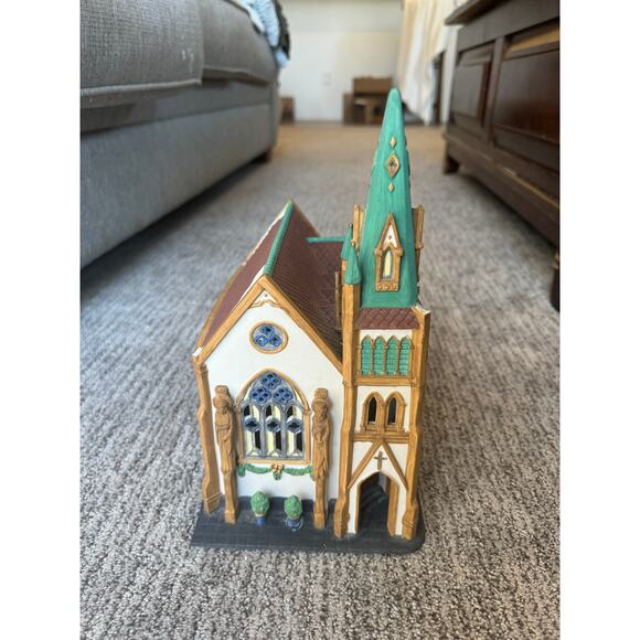 Dept  56 All Saints Corner Church.  *damaged - Picture 7 of 11